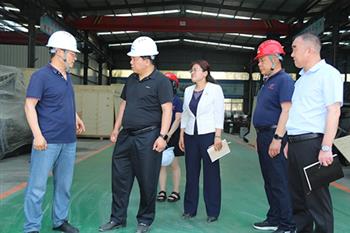 筑牢安全防線，助推企業(yè)發(fā)展|濟北開發(fā)區(qū)領(lǐng)導(dǎo)赴金鋒鋸業(yè)開展安全生產(chǎn)專項檢查與察看